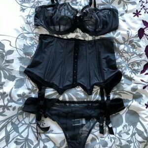 LOU PARIS Navy and Black Pinstripe Lingerie Set